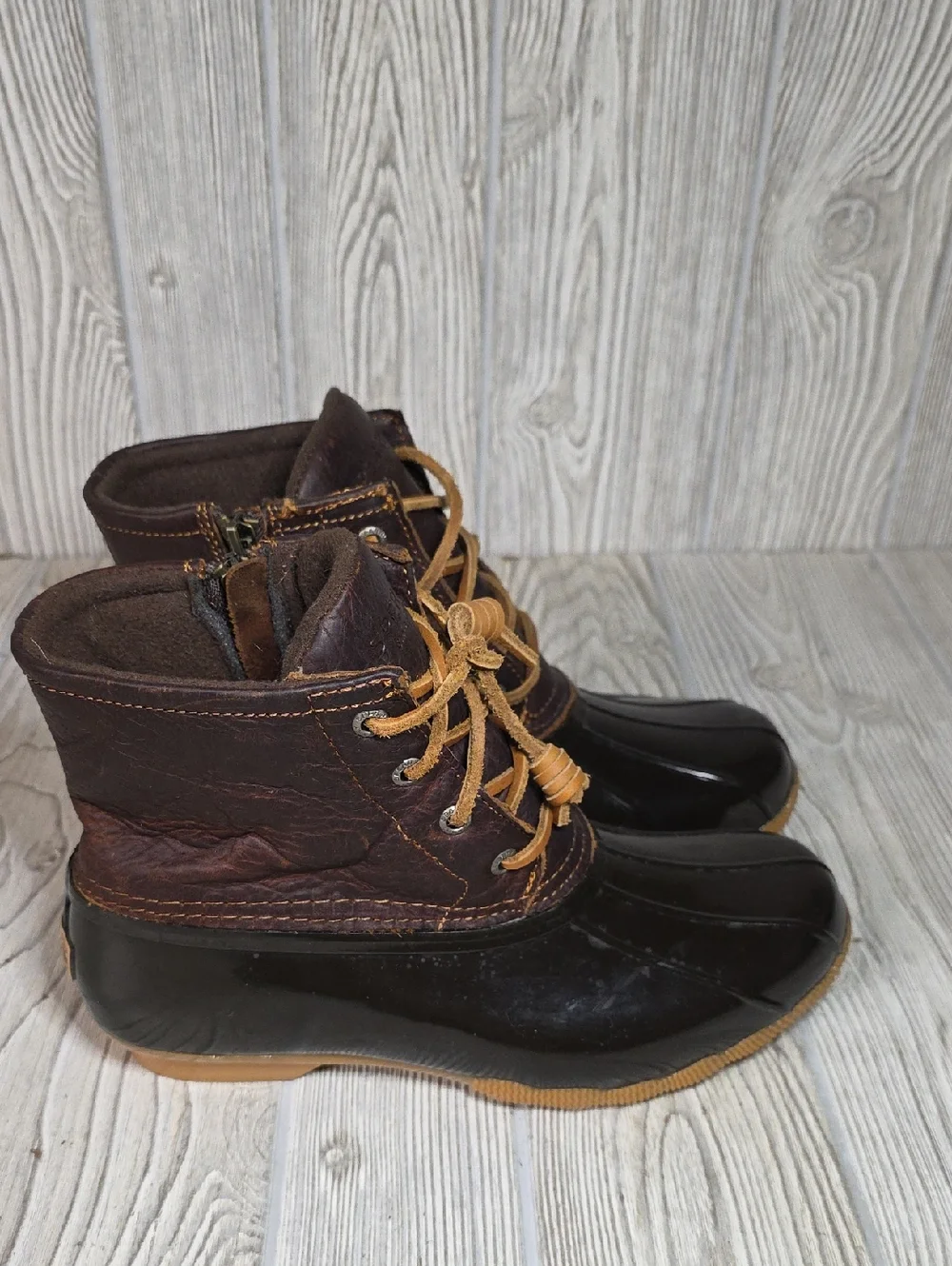 Sperry Saltwater Dark Brown Leather Upper Duck Boots Womens Size 6.5W